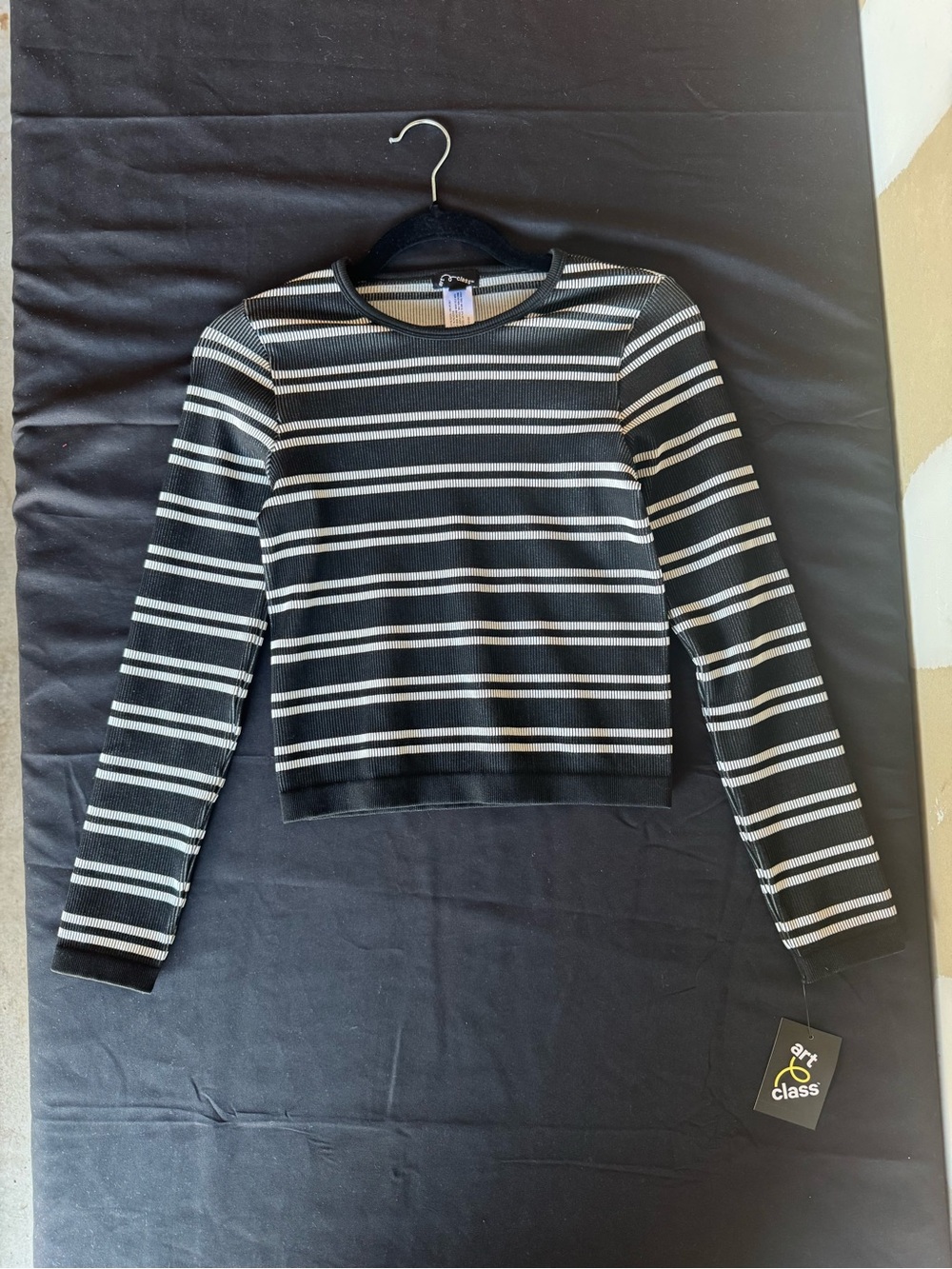 NWT Art Class Girls Black White Striped Long Sleeve Ribbed Top Size XXL (16/18)